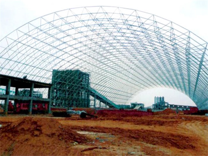 大慶廣西白色電廠干煤棚網架加工